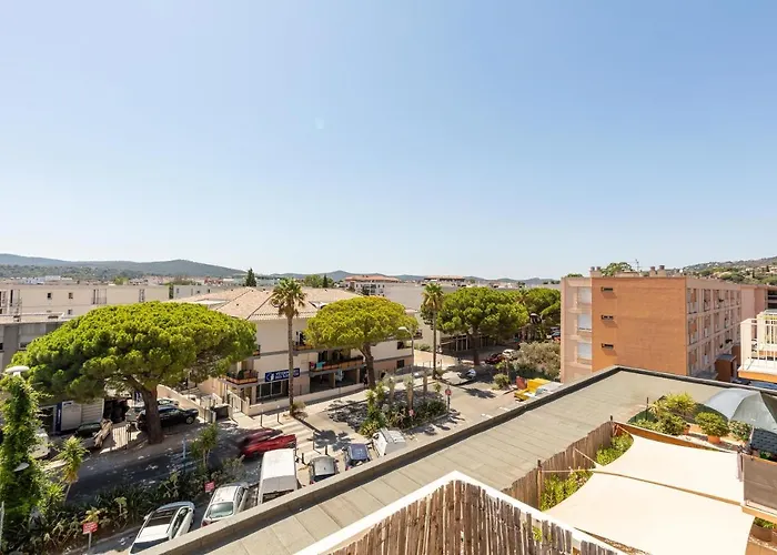 Le Blue Sea - Appt Classe 3 Etoiles A 650M De La Plage